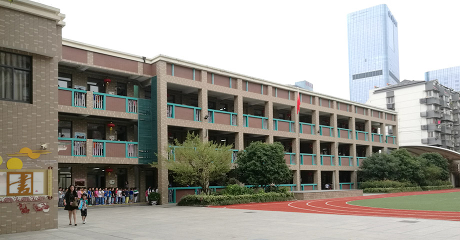 南京五老村小學家長接送安保管理系統(tǒng)案例。